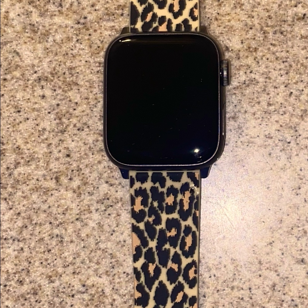 Kate Spade Apple Watch band (***watch not included***) leopard